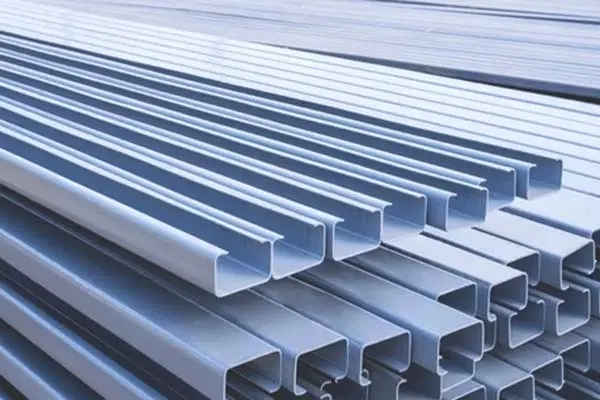 مزایای استفاده از ناودانی در پروژه‌های ساختمانی