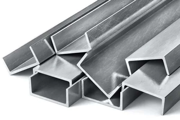 راهنمای کامل انتخاب ناودانی مناسب برای پروژه‌های ساختمانی